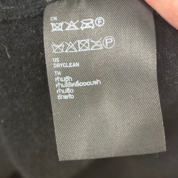 Black +J V-Neck Cardigan - Picture 4 of 7